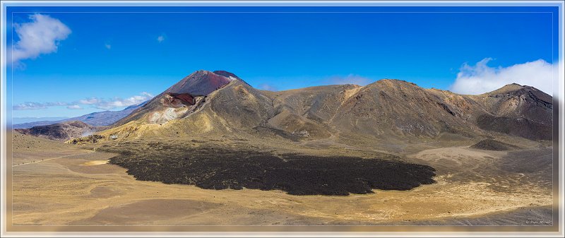 Tongariro Crossing Pano1.jpg - Old lava field in Central Crater. Red Crater with Mt. Ngauruhoe in background. View from Blue Lake. Tongariro National Park. Panorama 11435 x 4520 pixels.